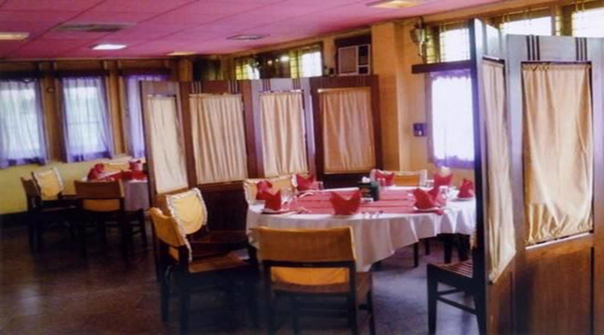 Hotel Shwe Eain Taw Yangon Dış mekan fotoğraf